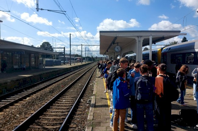 Dondurucu soğuklar tren trafiğini etkiledi uygulama ve web sitesinde teknik sorunlar