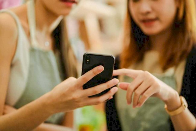 Akıllı telefonların çocukların sağlığı üzerindeki etkisi korkunç