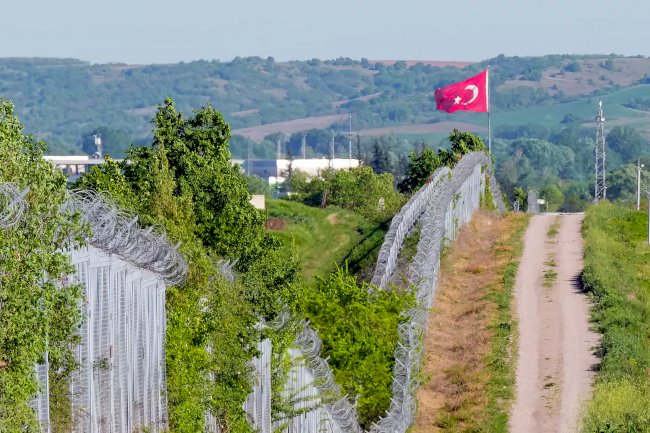 Avrupa’nın dış sınırlarında 120.000 'Geri itme': İnsan hakları ihlalleri artıyor