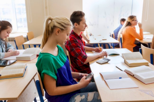 AB’de gündem: 14 yaş altına sosyal medya yasağı geliyor mu?