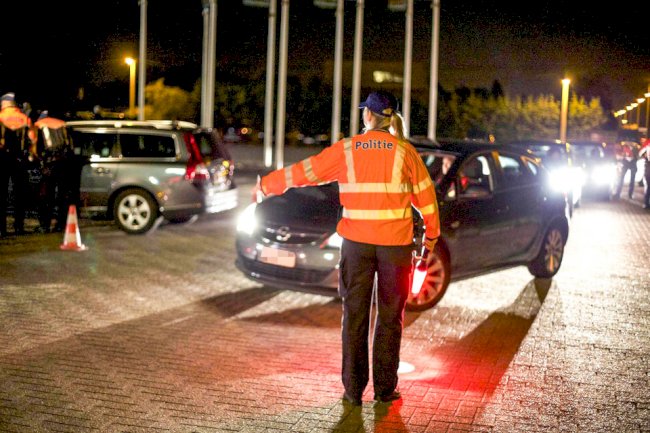 Belçika’da trafik ihlallerinde tarihî rekor 2025’in ilk yarısında 5 milyondan fazla ihlal tespit edildi; hız aşımı başı çekti, Antwerpen zirvede