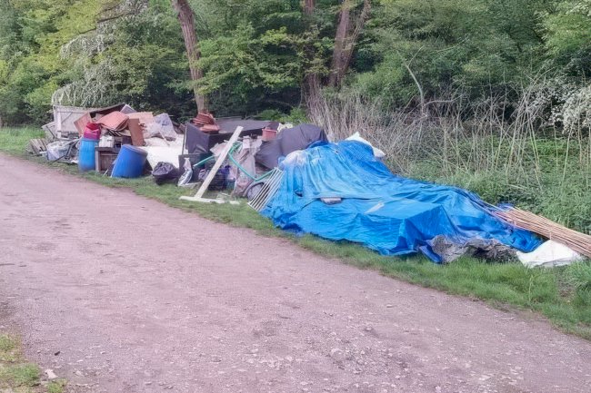Flandre'da çöp sorunu yeniden büyüyor: Yollar daha kirli, temizlik maliyeti artıyor