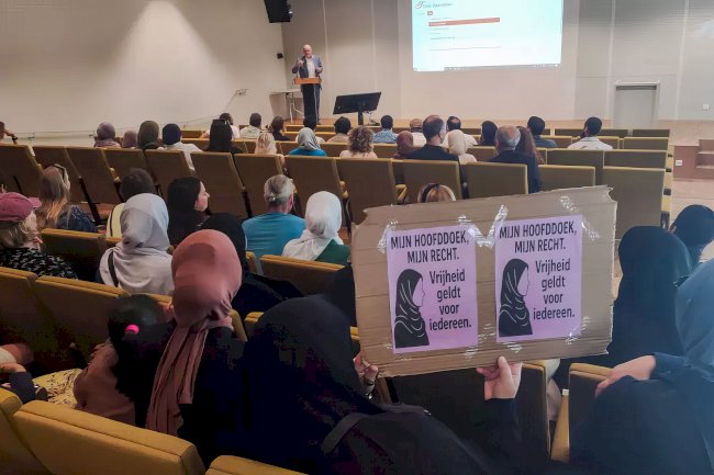 Başörtüsü yasağı Doğu Flandre'de onaylandı: Okullarda tepkiler yükseliyor