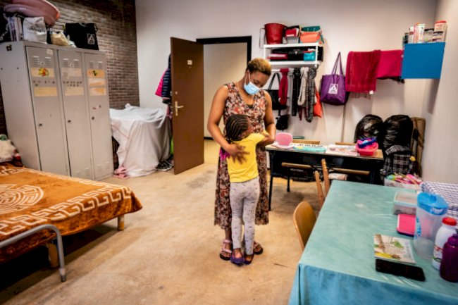 Belçika'da federal mülteci politikası nedeniyle 400 aile sığınma evi kapısından çevrildi