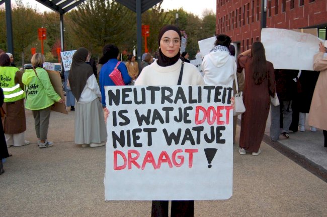 BKZ belediyesinde başörtüsü yasağı protestosu: “Müslüman olduğumuz için ikinci sınıf muamelesi görüyoruz”