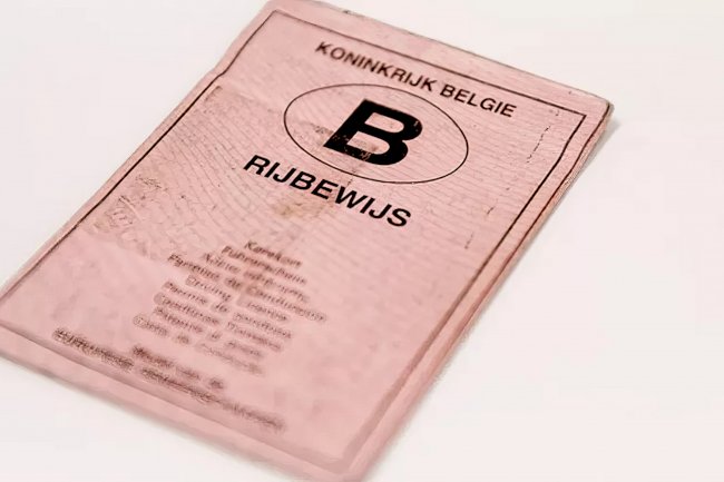 Belçika’da 48 Saatte 2 Bin 510 Sürücüye Ceza, Bin 66 Ehliyete El Konuldu