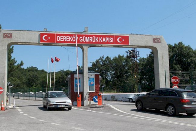 Gurbetçilere ve yabancı plakalı araç sahiplerine kritik uyarı: Otoyol, köprü ve tünel ücretleri artık gümrükte tahsil edilecek