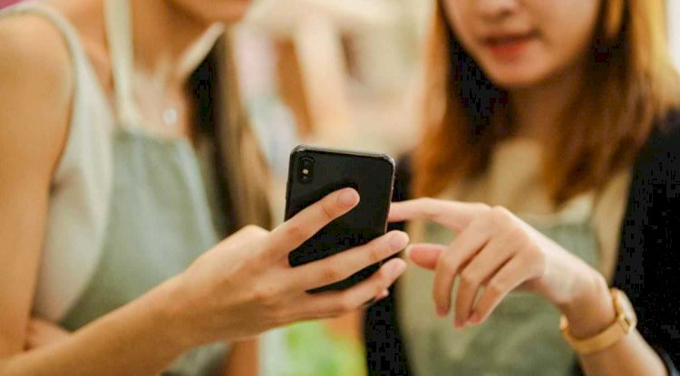 Akıllı telefonların çocukların sağlığı üzerindeki etkisi korkunç