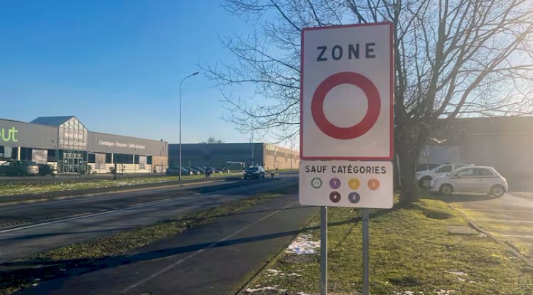 Fransa’da çevre rozeti zorunluluğu genişletildi, sınır bölgelerinde polis kontrolleri başladı