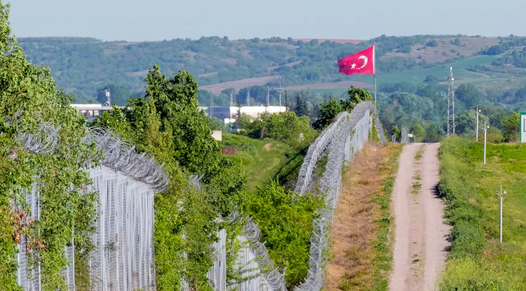 Avrupa’nın dış sınırlarında 120.000 'Geri itme': İnsan hakları ihlalleri artıyor