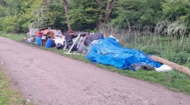 Flandre'da çöp sorunu yeniden büyüyor: Yollar daha kirli, temizlik maliyeti artıyor