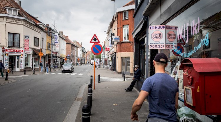 Gent’in Brugse Poort Mahallesinde uyuşturucu karşılığı fuhuş iddiası: “Kızlar gülme gazı karşılığında cinsel hizmet sunuyor”