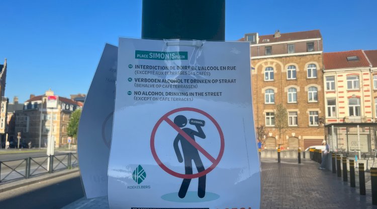 Koekelberg’de Simonis çevresinde alkol yasağı: Yaz boyunca sokakta içkiye ağır ceza