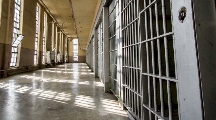 Hapishane gardiyanlarından sıra dışı protesto: “Üniformalı bir ölü mü bekliyoruz?”