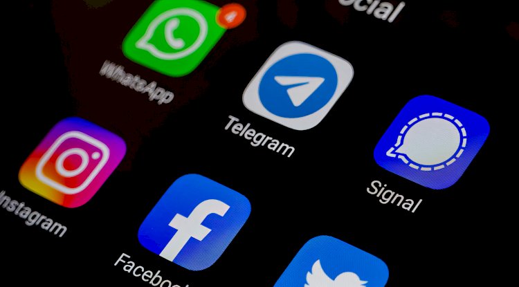 ‘Chat Kontrolü’ krizi: WhatsApp ve Signal, AB’nin mesaj tarama yasasına karşı ayağa kalktı