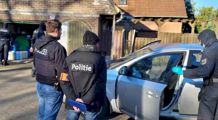 Belçika'da insan kaçakçılığı çetesi çökertildi: 3 Binden fazla göçmen tehlikeli yolculukta kullanıldı, 7 yıla kadar hapis cezası