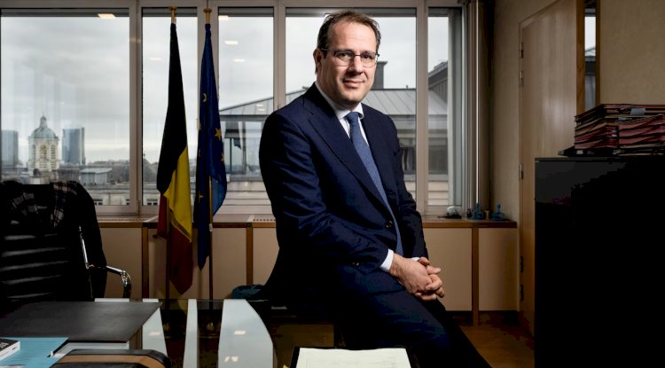 Belçika'da Çalışma Bakanı Clarinval'ın 'Yabancı Kökenli' açıklaması ayrımcılık tartışmasını alevlendirdi