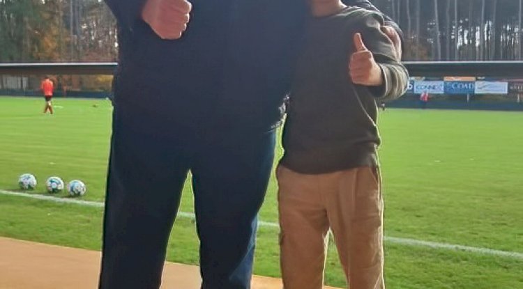 İki şampiyonun sıcacık buluşması: Grekoromen güreşçi Özdemir ile minik judocu Yağar arasında tatlı diyalog