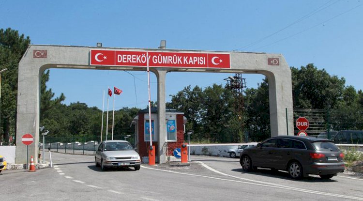 Gurbetçilere ve yabancı plakalı araç sahiplerine kritik uyarı: Otoyol, köprü ve tünel ücretleri artık gümrükte tahsil edilecek