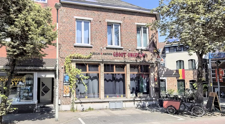 Leuven’de mahalle kafesinden ABD politikalarına boykot Coca-Cola ve Lays menüden çıkarıldı, yerine dayanışma ürünleri geldi