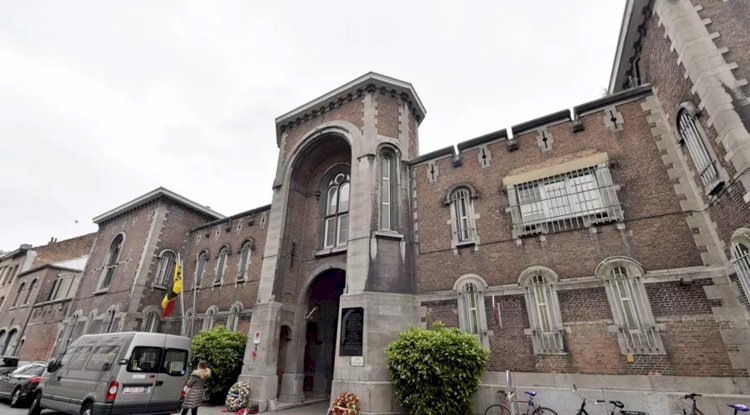 Anvers Hapishanesi’nde Hurma ve Uyuşturucu Krizi: Duvardan Atılan Paketler Kavgaya Neden Oldu