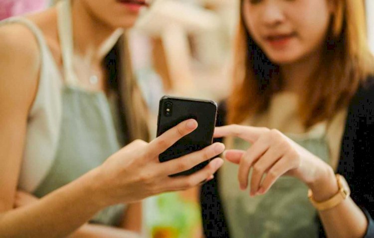 Akıllı telefonların çocukların sağlığı üzerindeki etkisi korkunç