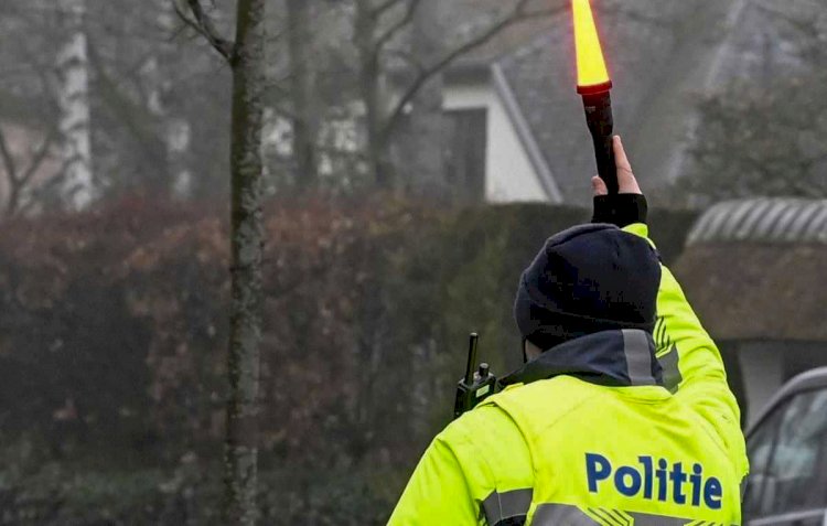 Polis bisikletli ve e-scooter kullanıcılarını affetmedi: Para cezası veya trafik dersi