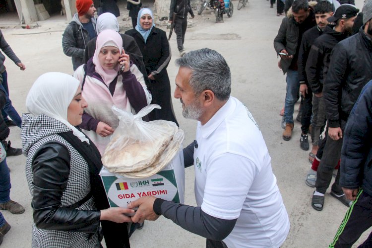İHH Belçika’dan Yermuk kampına kış yardımı 1.500 kişiye gıda kolisi