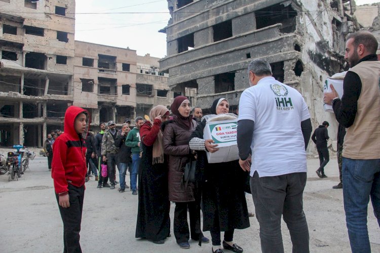 İHH Belçika’dan Yermuk kampına kış yardımı 1.500 kişiye gıda kolisi