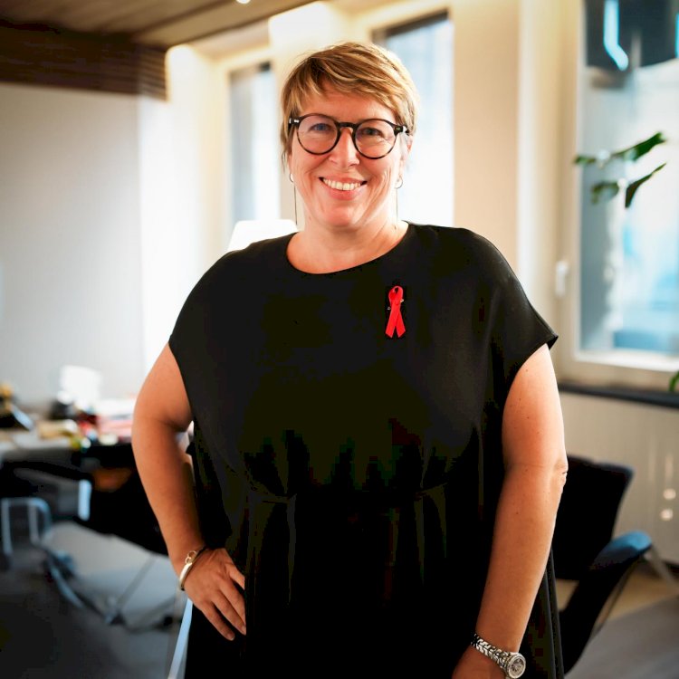 Bakan Gennez: “Sosyal medya 16 yaş altına yasaklanabilir”