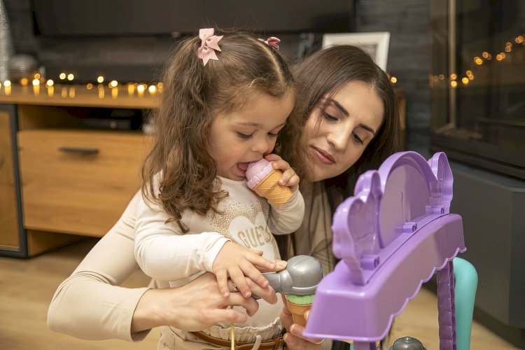 Minik Ayliz büyümek için ilaç bekliyor: “Bu hastalığa sahip Belçika’da çocuklar cezalandırılıyor gibi”