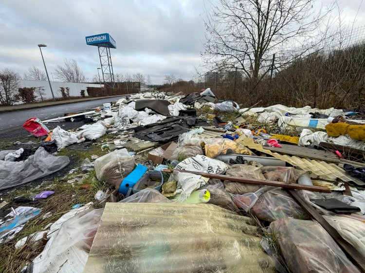 Anderlecht’teki kaçak çöp sorunu büyüyor: Yeni noktada yine yığınlar