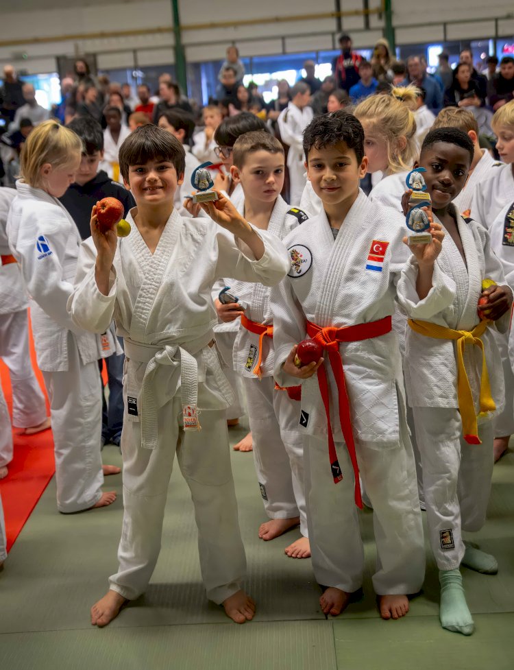 Geetbets’teki judo turnuvasında Türk sporcuların zirve başarısı