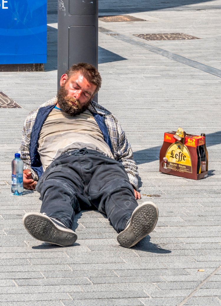 Yoksulluk demans riskini artırıyor: Vakaların yüzde 45’i önlenebilir