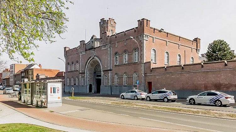 Gent cezaevinde kriz: Aşırı kalabalık, insanlık dışı koşullar ve artan şikayetler