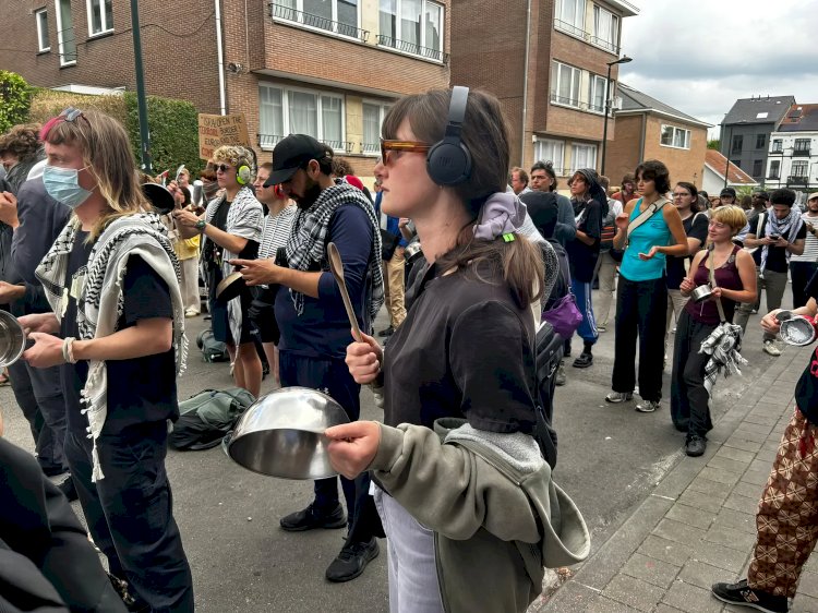 Brüksel’de 300 kişilik ‘Tencere-Tava’ Eylemi: “Gazze’deki açlığa karşı sessiz kalmayacağız”