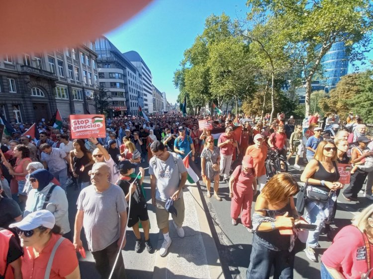 Brüksel, Gazze için ‘Kırmızı Hat’ eylemiyle yine kızıla boyandı: “İsrail’e yaptırım istiyoruz”