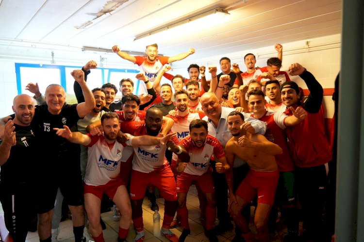 Avrupa’nın ilk Türk takımı K.F.C Anadol, liderlik koltuğuna oturdu: 3 maç, 9 puan!