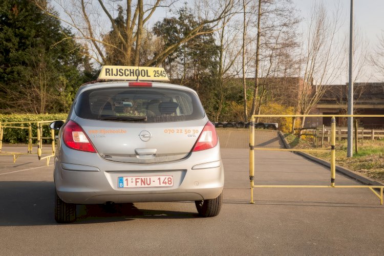 Belçika’da sürücü sınavlarında sahtekarlık alarmı: 151 Aday 1 yıl boyunca sınavdan men edildi