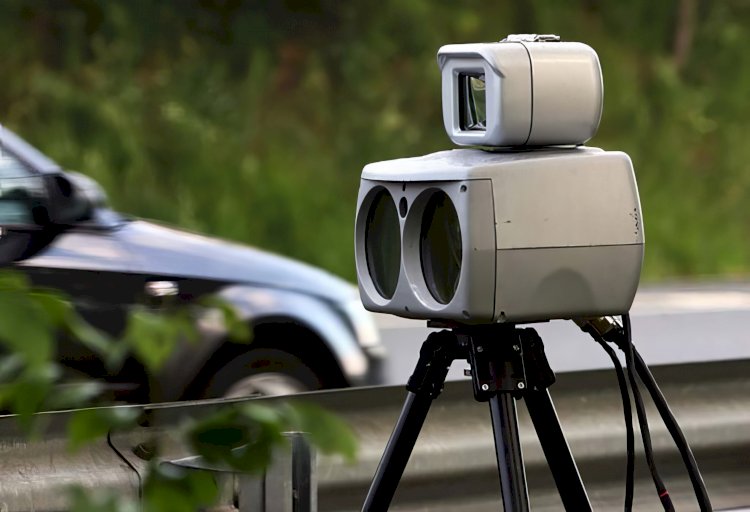 Hollanda Parlamentosu karar aldı: 2026 Trafik cezalarında otomatik zamların son yılı