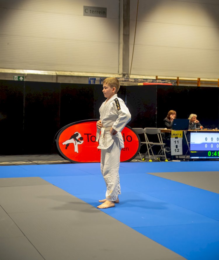 Minik judocularımızdan Abdülhakim Yağar altın, Kerem gümüş kazandı; takım 2. oldu