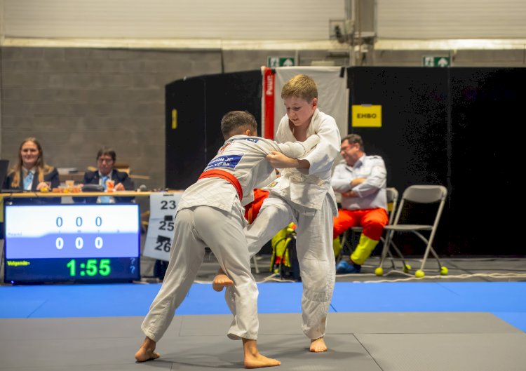 Minik judocularımızdan Abdülhakim Yağar altın, Kerem gümüş kazandı; takım 2. oldu