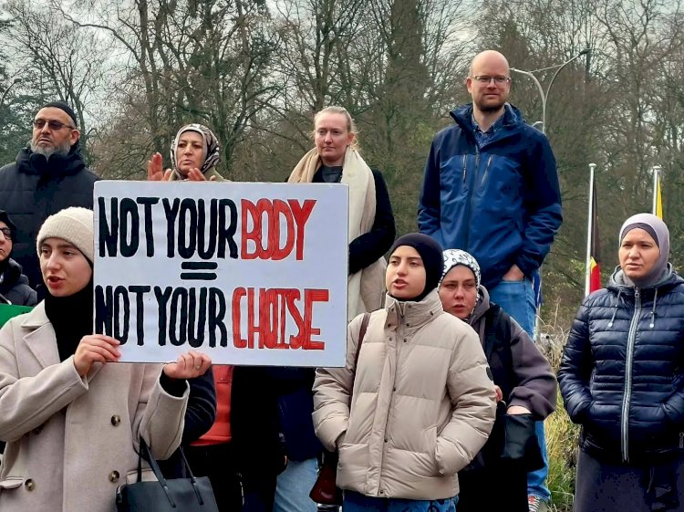 Doğu Flandra’da eyalet okullarında başörtüsü yasağı onaylandı