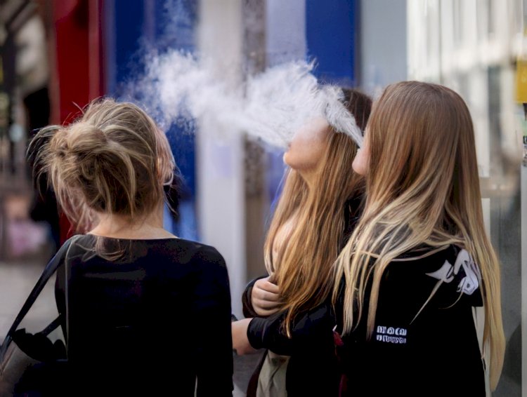 Belçika’da tek kullanımlık vape yasağı ilk sonuçlarını verdi: Bir yılda 140 bin kaçak ürün ele geçirildi