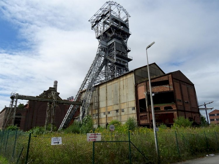 Belçika’daki Türklerin ilk kurumları: Dernekler, camiler ve futbol kulüpleri