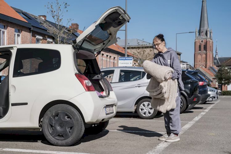 Belçika’da 7 çocuklu anne Meltem Kirmit evsiz kaldı: “Tükendim, arabamda yaşıyorum”