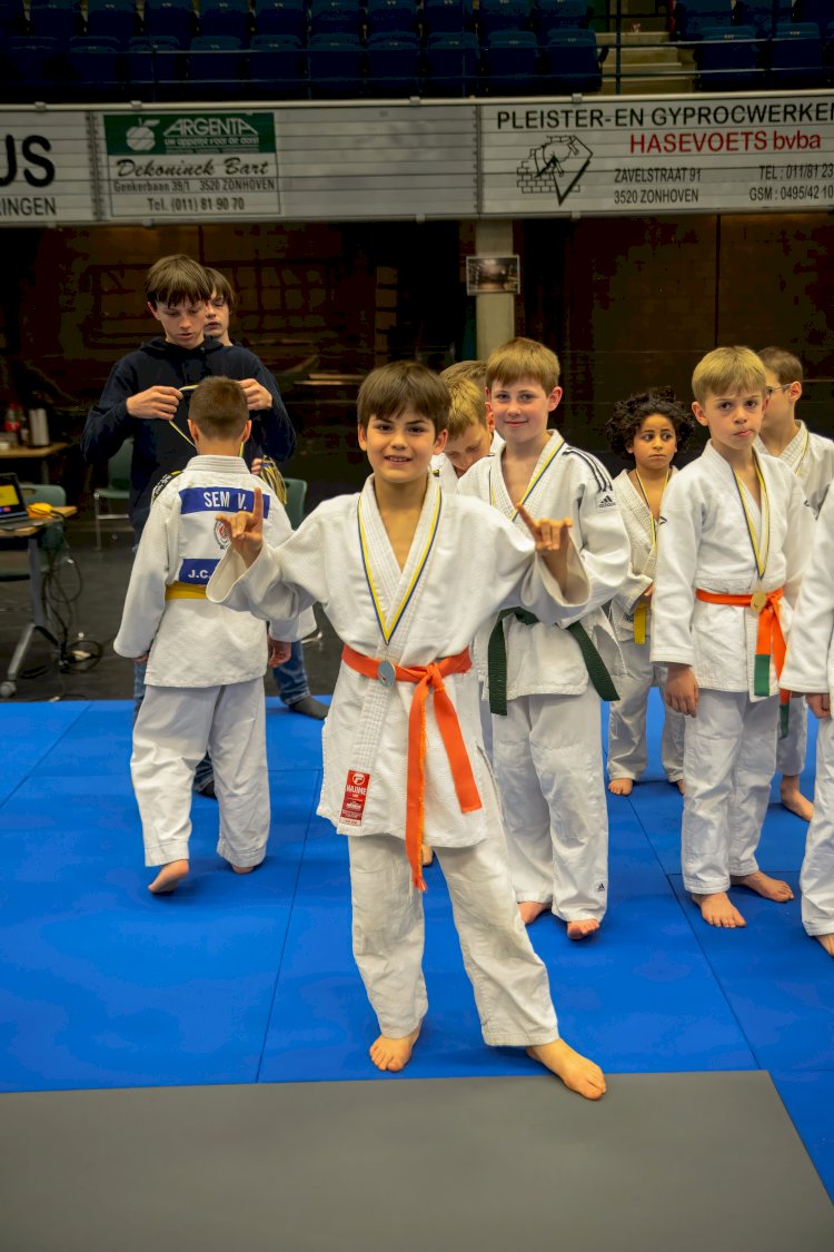 Zonhoven’da Türk judoculardan büyük başarı: Abdülhakim Yağar altın madalya kazandı